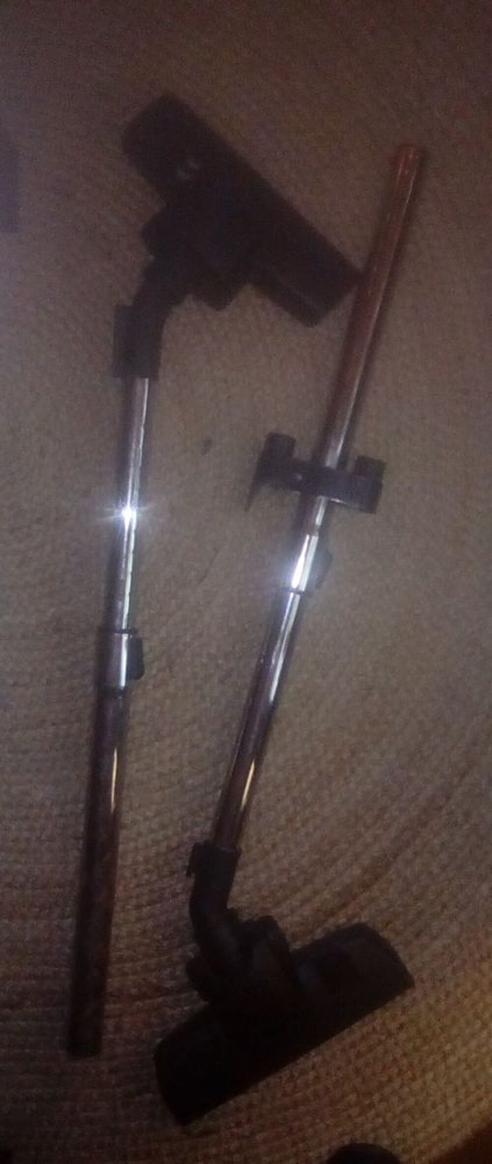 tube t&eacute;lescopique + brosse - diam&egrave;tre 3.2 cm Electroménager