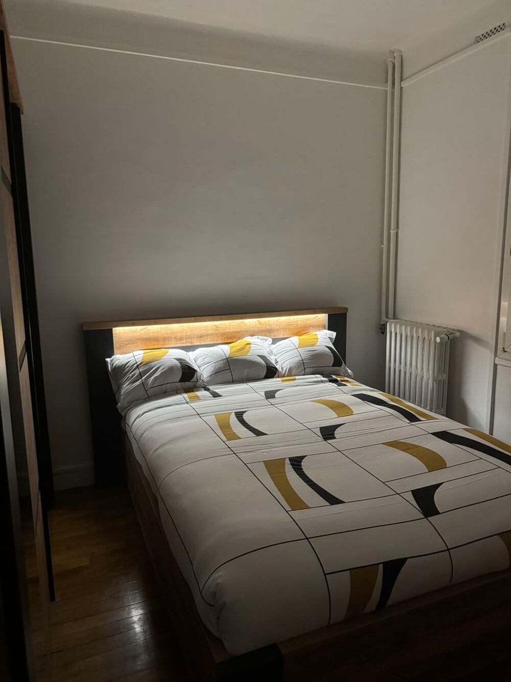 ?? Chambre compl&egrave;te Pauline ? lit 140&times;200 + armoire 217cm Meubles