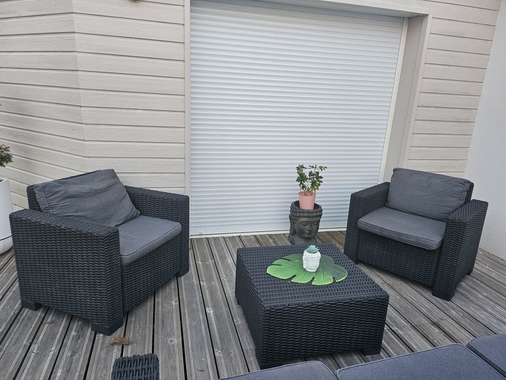 Salon de jardin en r&eacute;sine Jardin