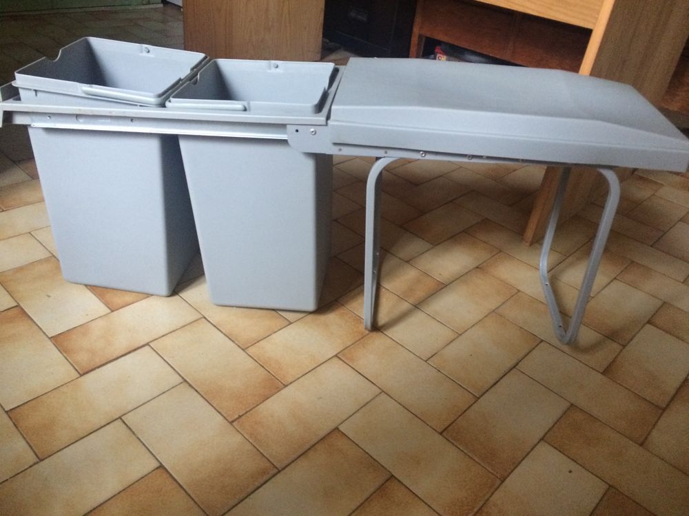 POUBELLE de cuisine Meubles