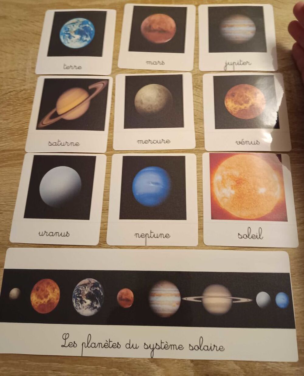 Montessori le syst&egrave;me solaire Jeux / jouets