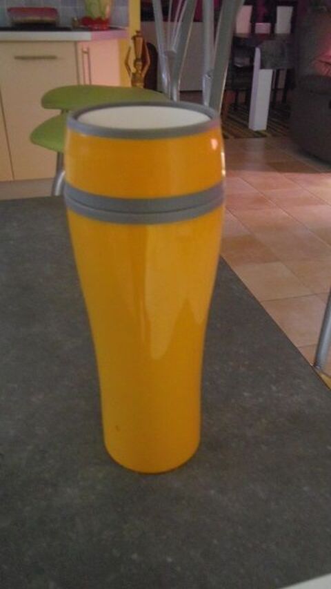 bouteille isotherme 40 cl 12 Cozes (17)