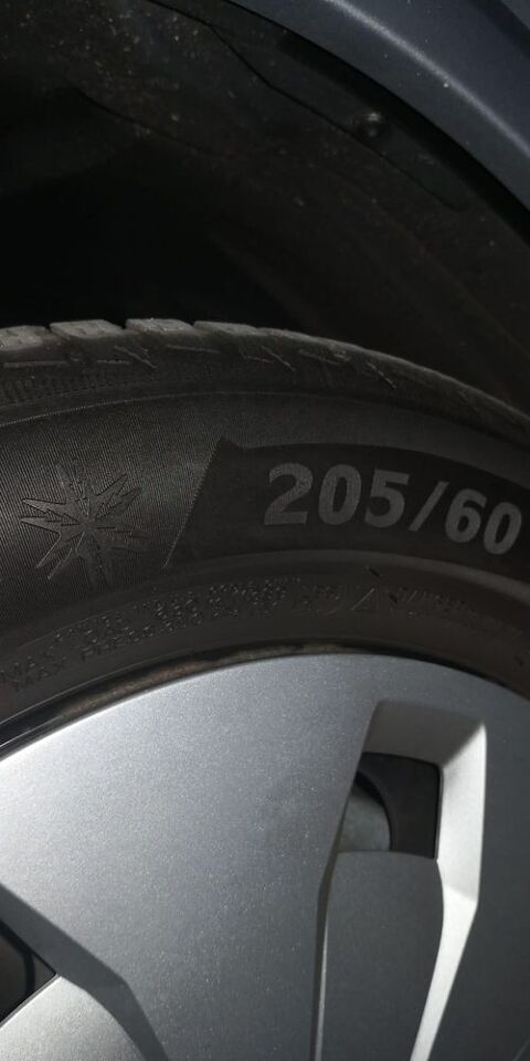 Pi&egrave;ces et &eacute;quipements Voiture Pneu voiture - roue  occasion Obernai 67210