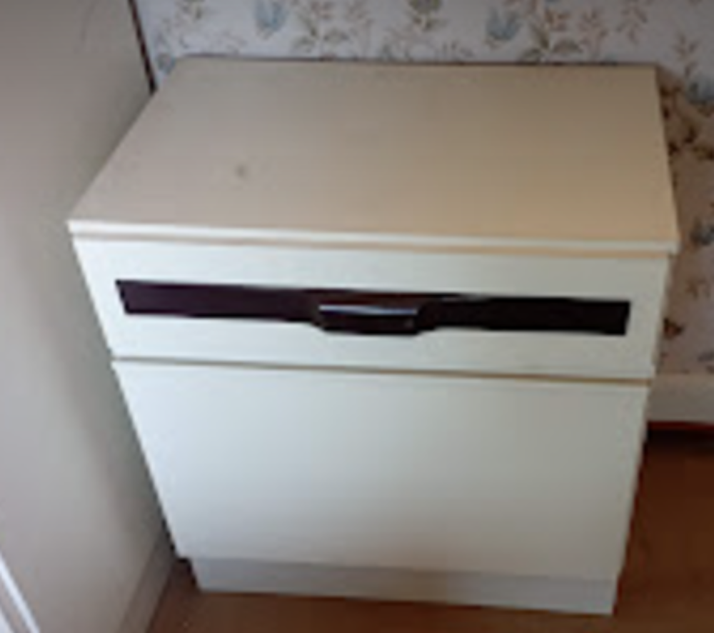 Prix en baisse divers objets ameublement Meubles
