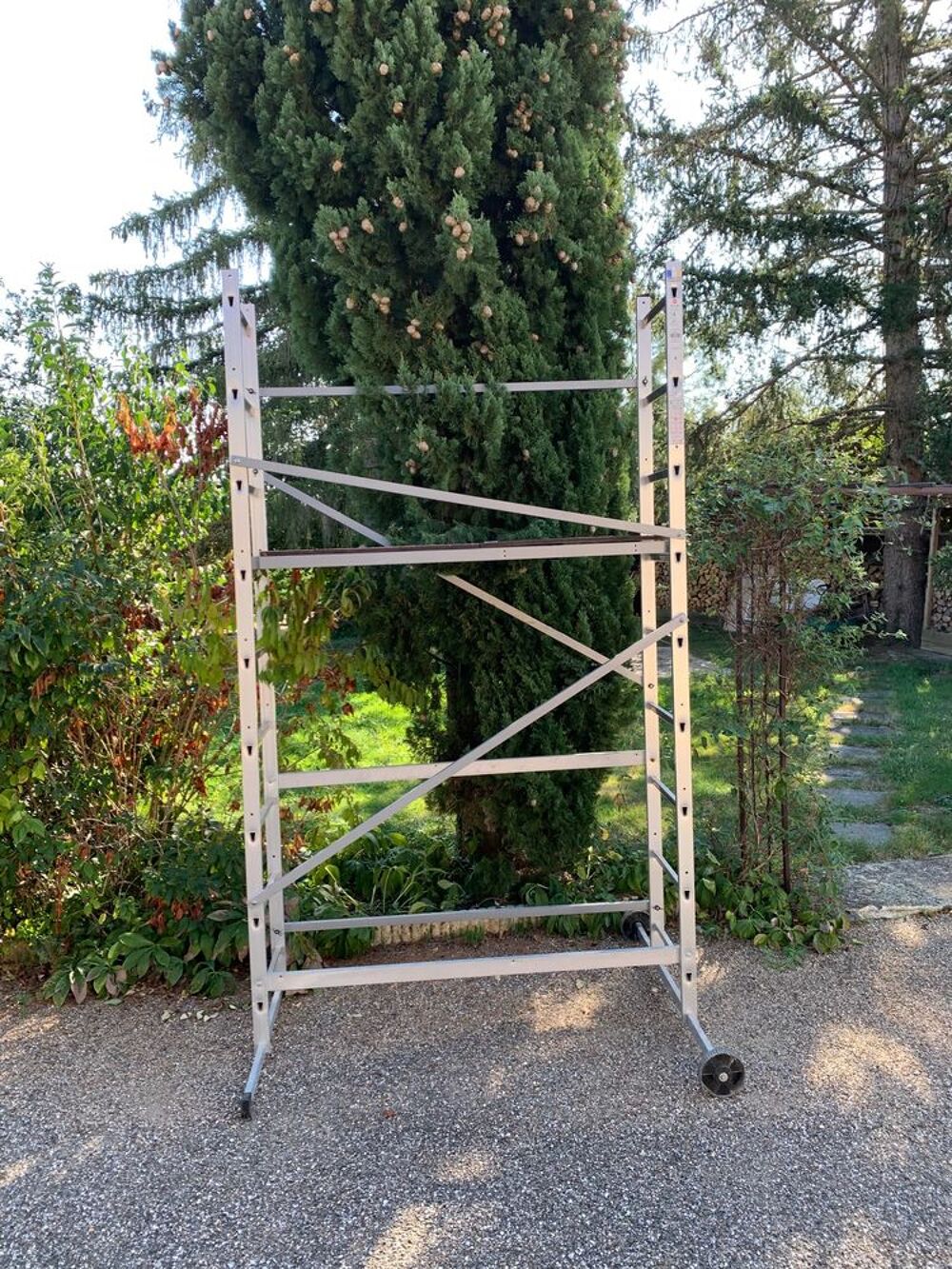 Echafaudage avec roue 3 m&egrave;tres Bricolage