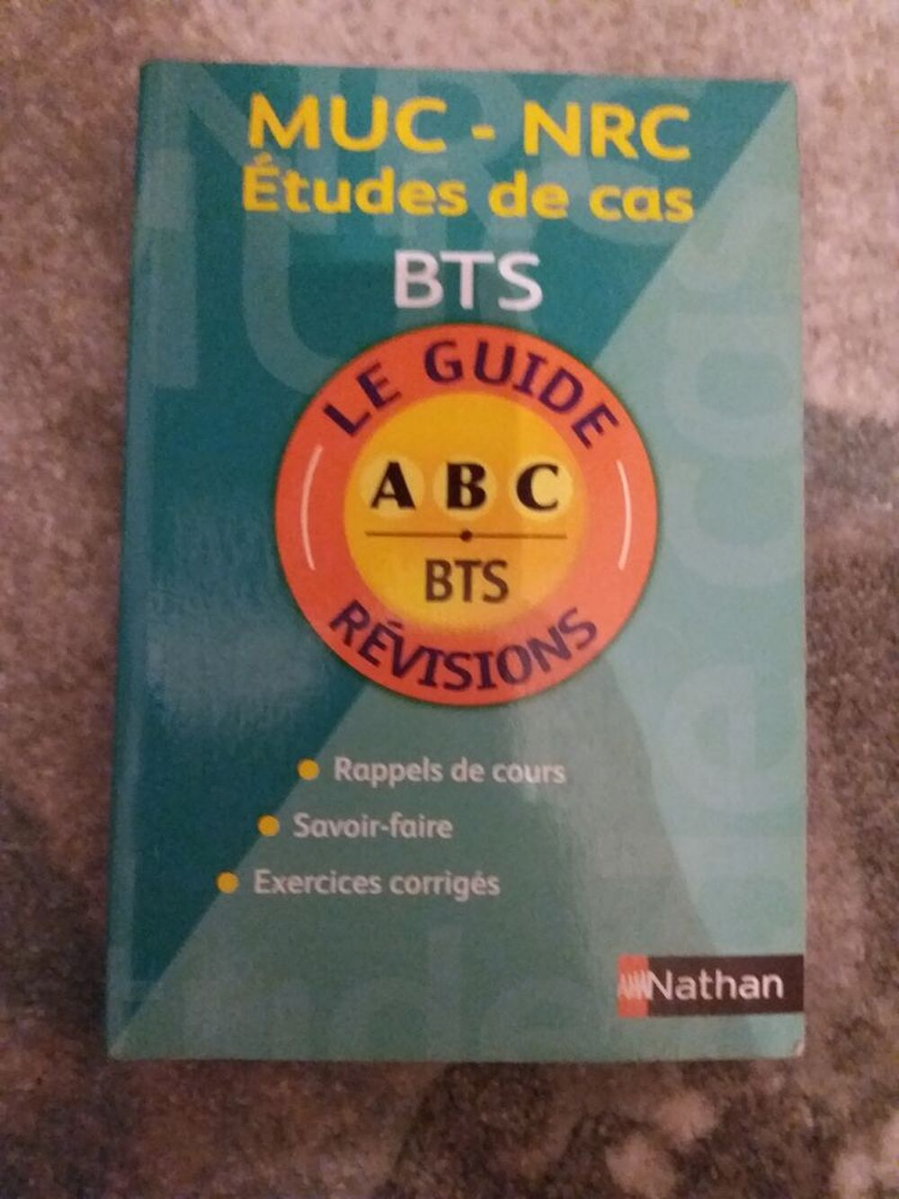 BTS MUC NRC - &eacute;tudes de cas /r&eacute;visions Livres et BD