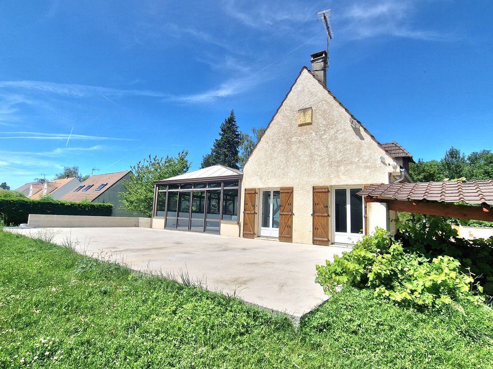 Vente Maison Maison familiale 221m², Terrain 2 991 m²,suite parentale, DPE B Avrainville