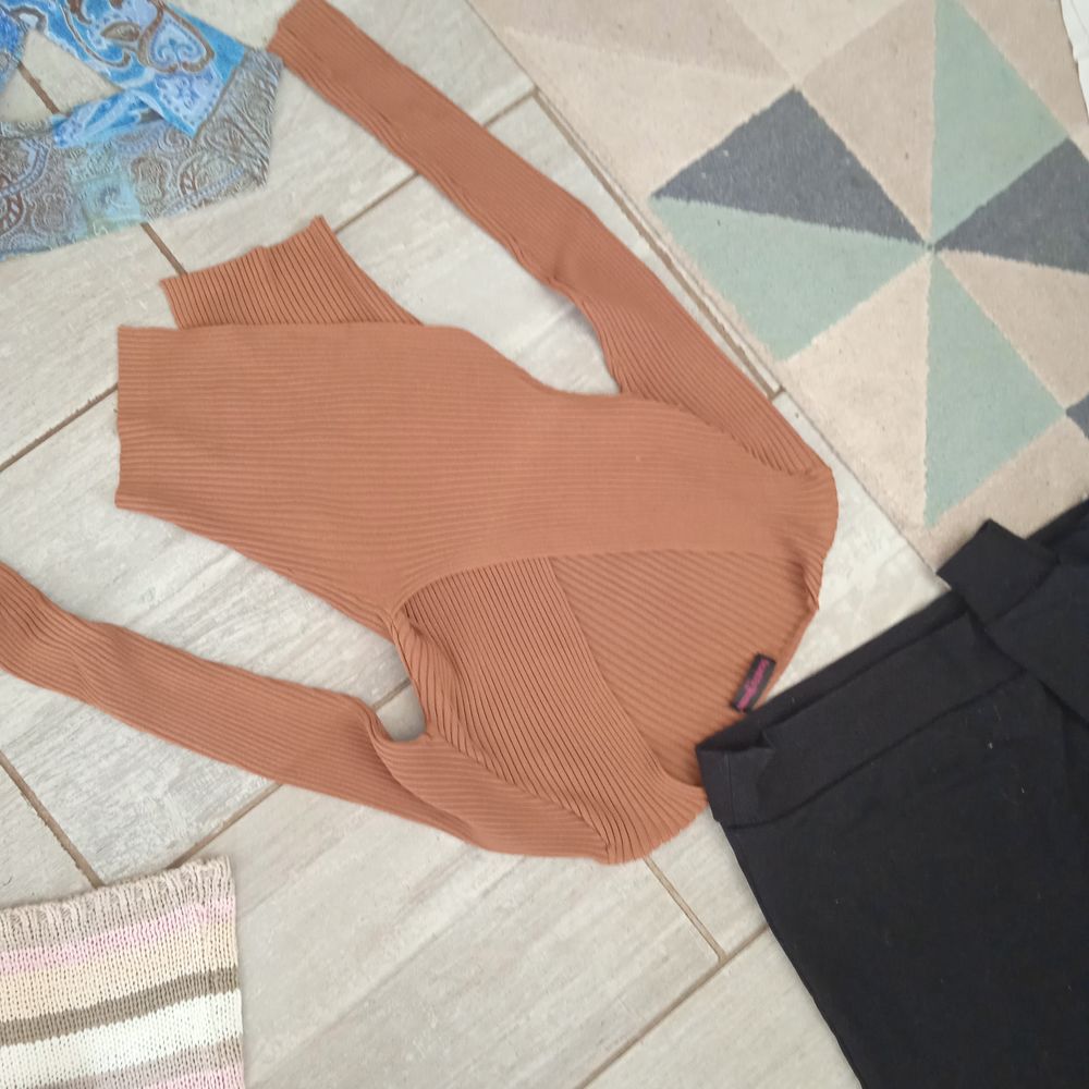 pancho, pull, gilet Vêtements