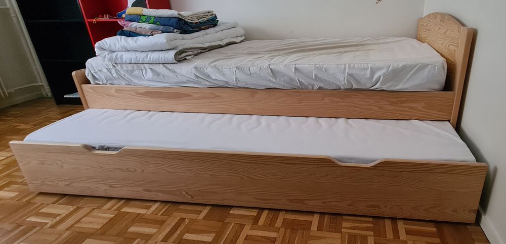 Comme neuf : Lit ado gigogne 90&times;200 + 2 matelas dont 1 latex Meubles