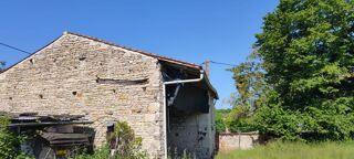  Remise / Grange  vendre 2 pices 80 m