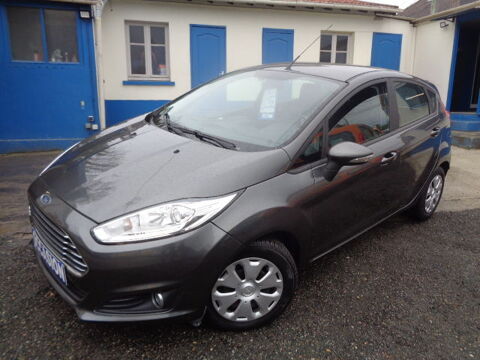 Annonce voiture Ford Fiesta 8990 