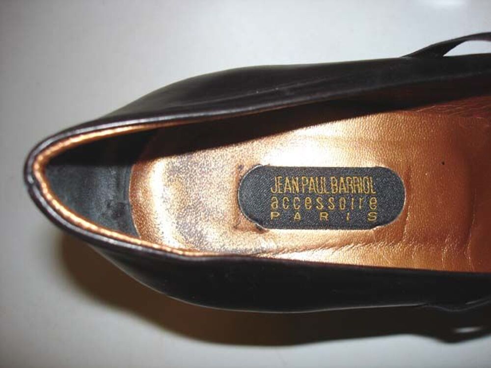 Chaussures femme cuir, ACCESSOIRE DIFFUSION, noires, p. 37 Chaussures