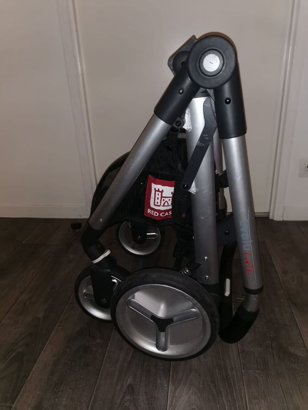 Poussette redcastle evolutwin Puériculture