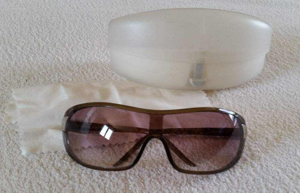 Lunette de soleil femme Bijoux et montres