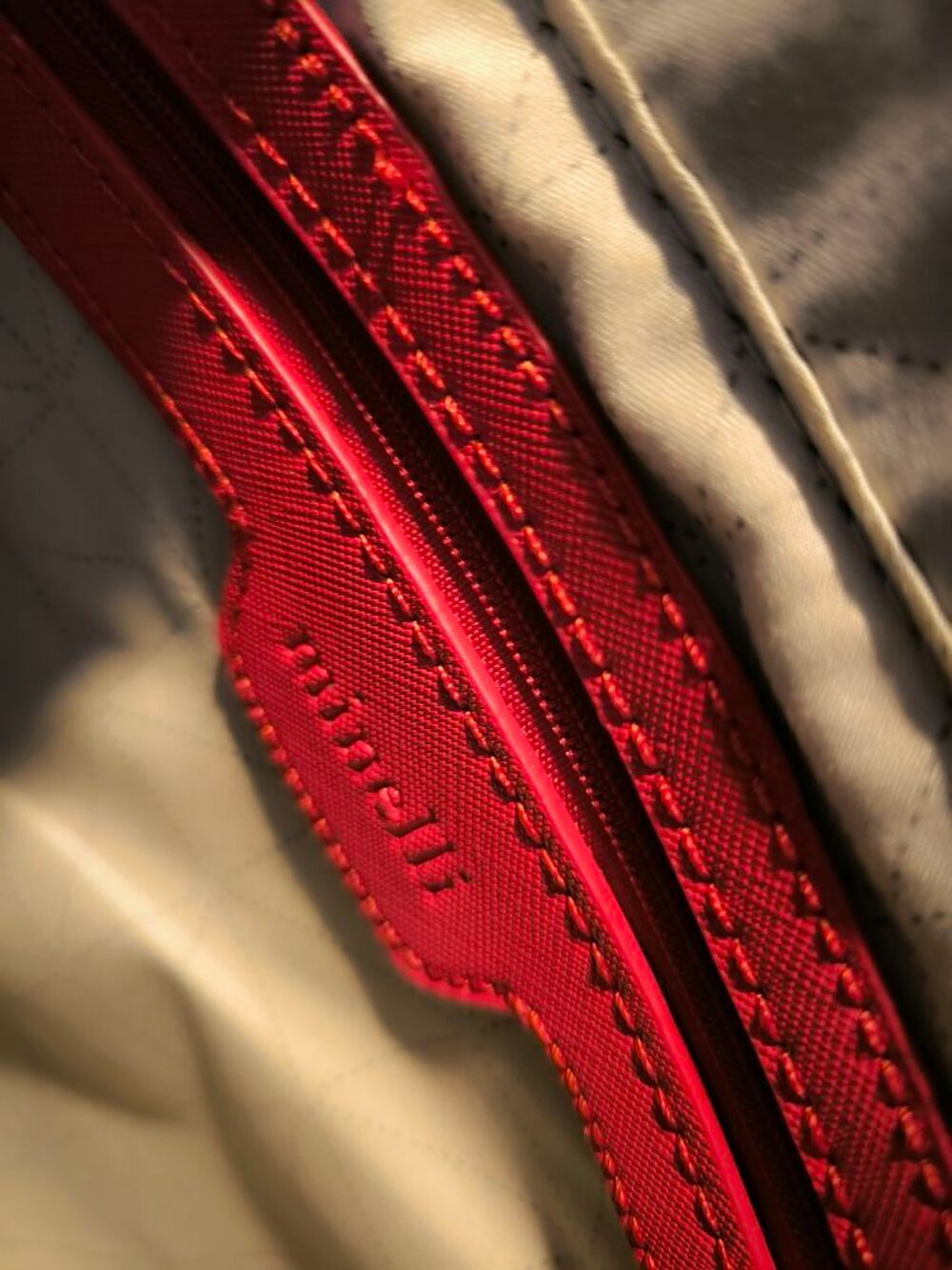 Superbe sac &agrave; main &Eacute;TAT NEUF Minelli rouge coquelicot Maroquinerie