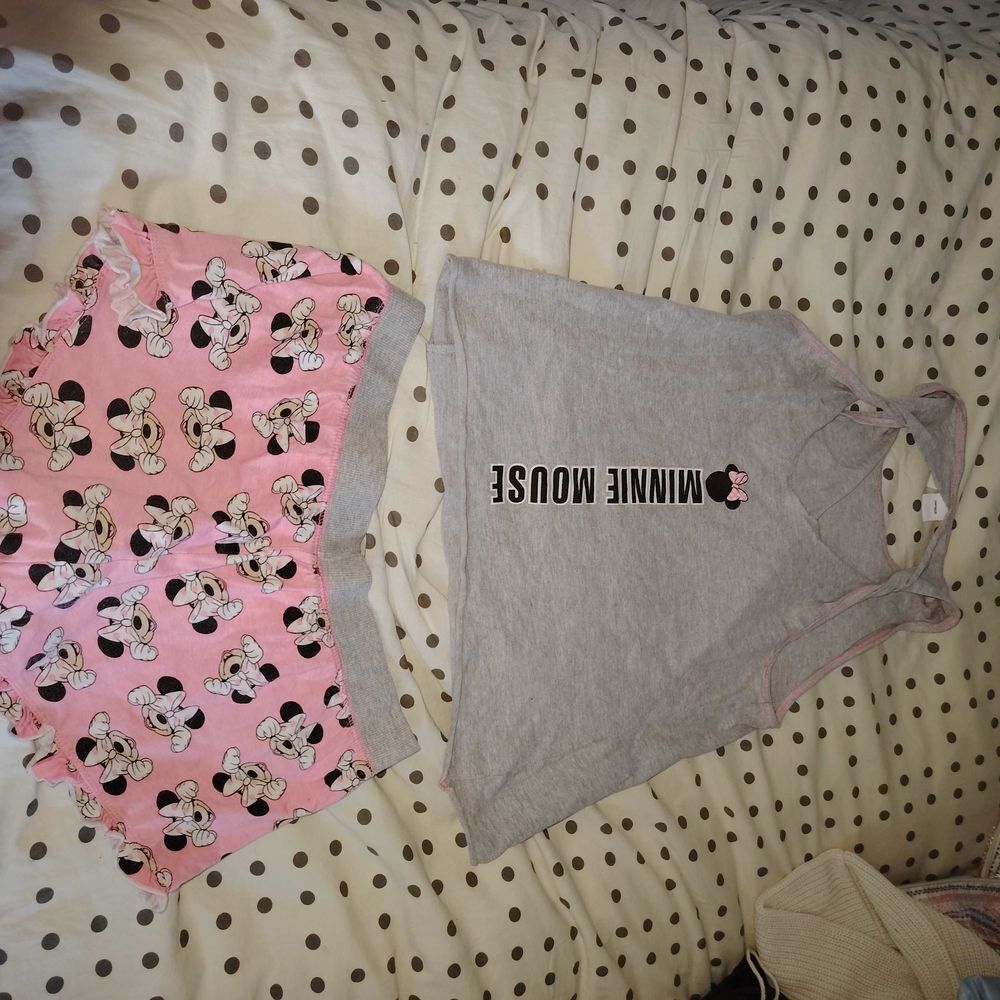 shorty et d&eacute;bardeur Mickey Vêtements