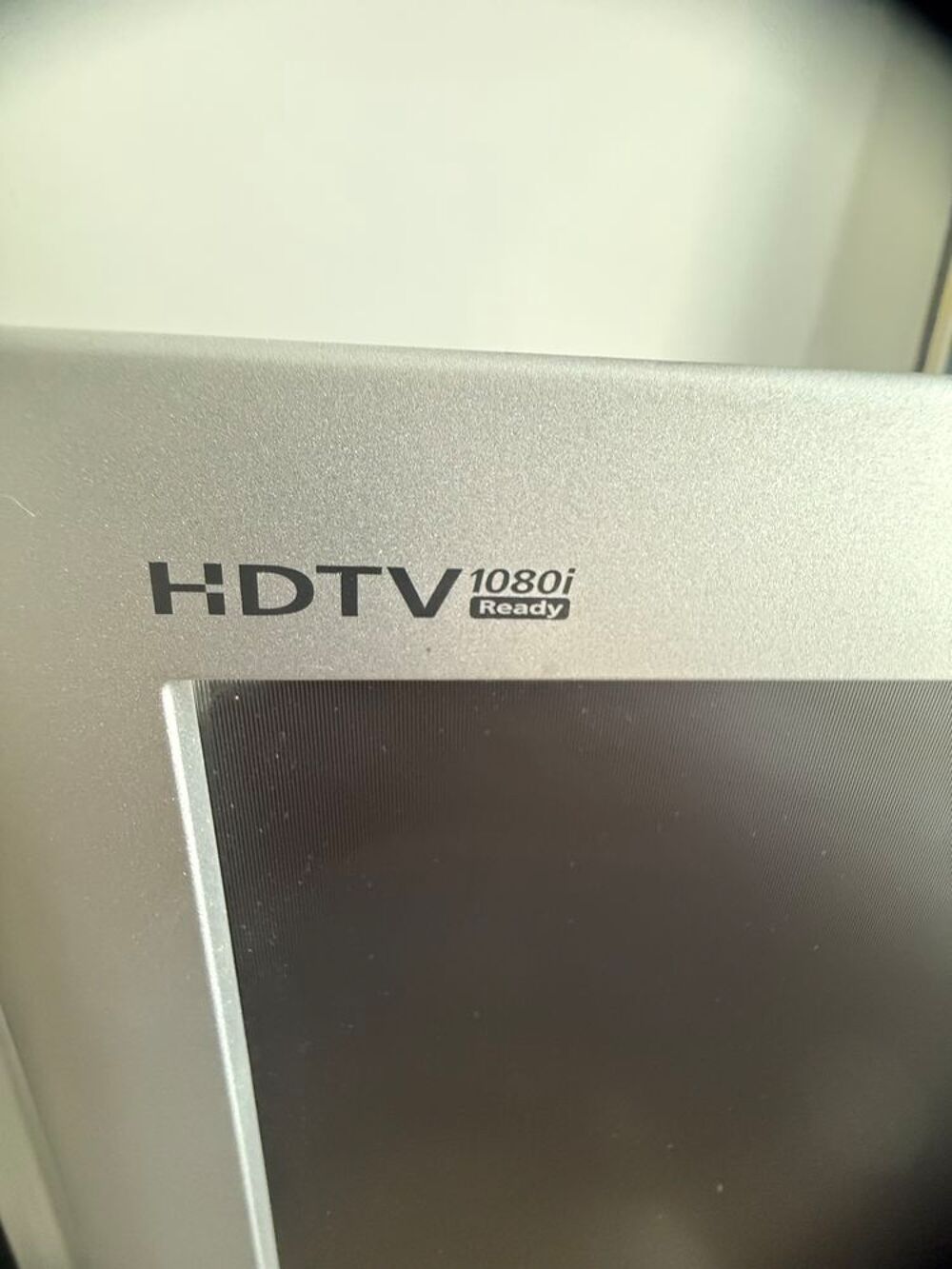 T&eacute;l&eacute; r&eacute;troprojecteur + Lecteur DVD Photos/Video/TV