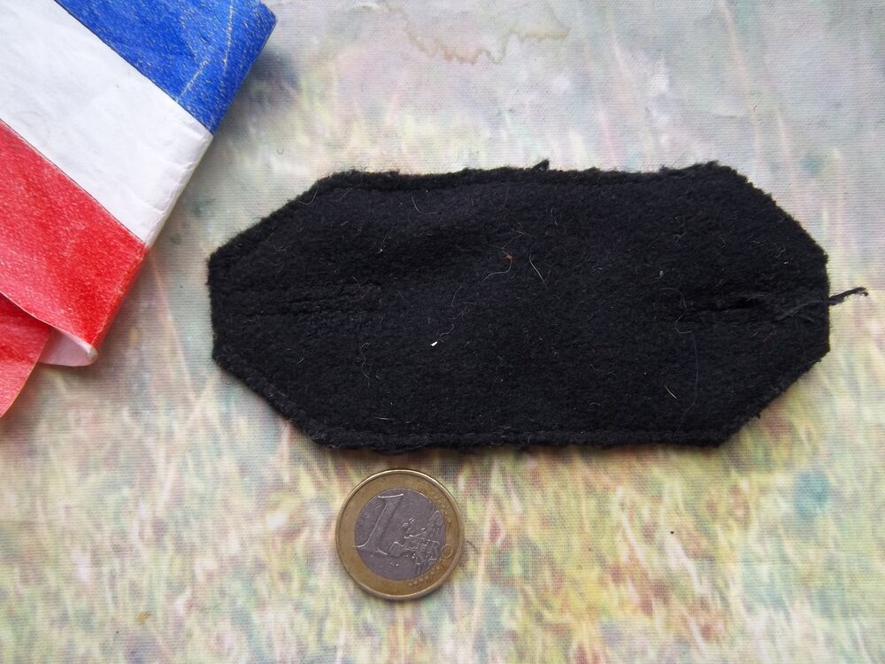 patte de grade boutonni&eacute;re caporal chef insigne militaire co 