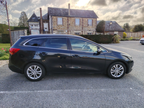 Kia ceed sw Cee'd SW 1.6 CRDi 136 ch ISG UEFA EURO 2