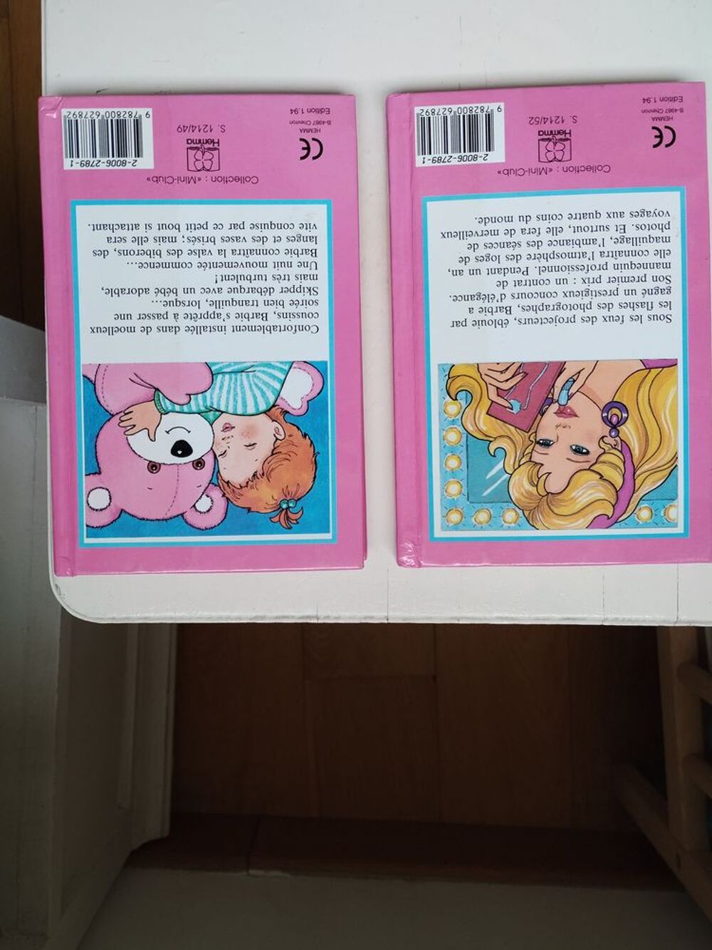 Barbie baby-sitter 
Barbie star de la mode Livres et BD