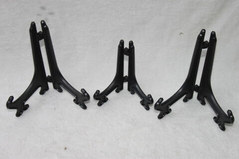 3 Porte assiettes 1 euro le lot 1 Montigny-Lencoup (77)