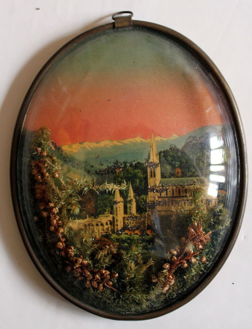 Cadre verre bomb&eacute; LOURDES paillettes et fleurs s&eacute;ch&eacute;es Décoration