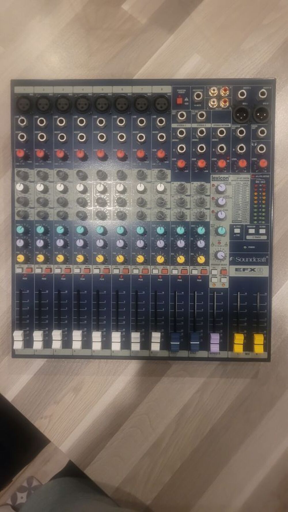 Table de mixage Instruments de musique