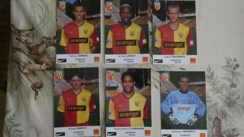 Lot Cartes et Posters R.C. LENS 2001 - 2002 0 Saint-Germain-Laval (42)