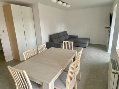   T4 meubl� refait � neuf Appartement - 4 pi�ce(s) - 82 m�