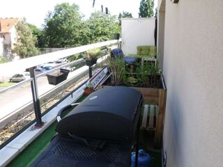  Appartement à louer 3 pièces 73 m²
