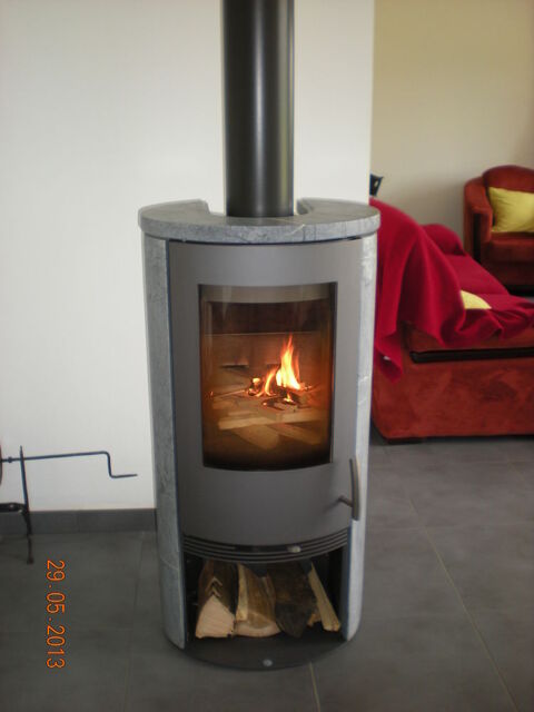 po�le a bois 1100 Vellefaux (70)