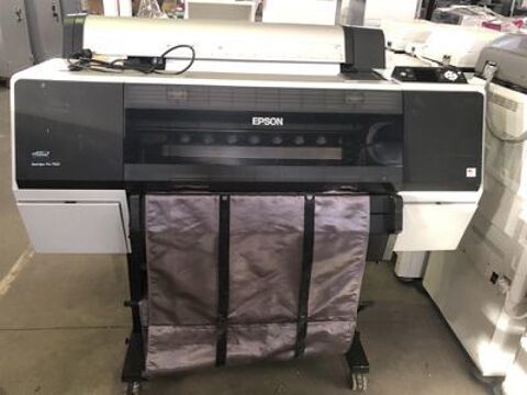 Traceurs d'occasion 1re main reconditionn�s 
950 Savigny-le-Temple (77)