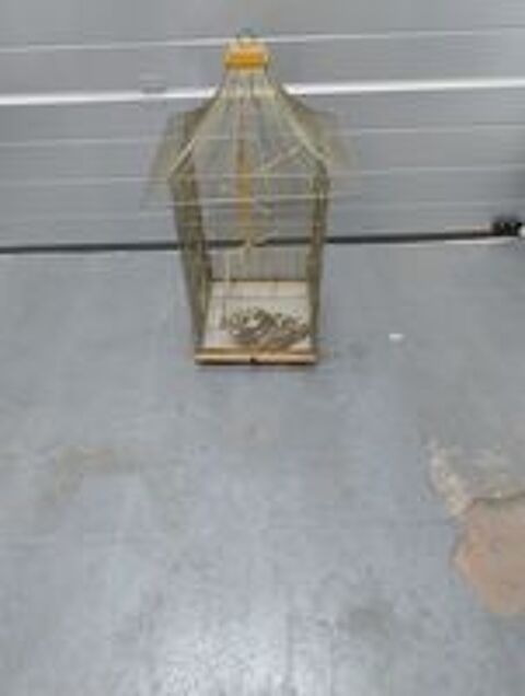   Cage à oiseaux  