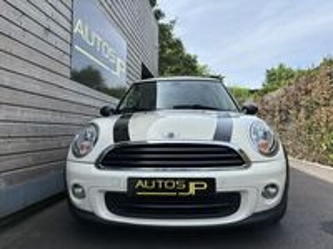 One Hatch 98 ch A 2010 occasion 95480 Pierrelaye