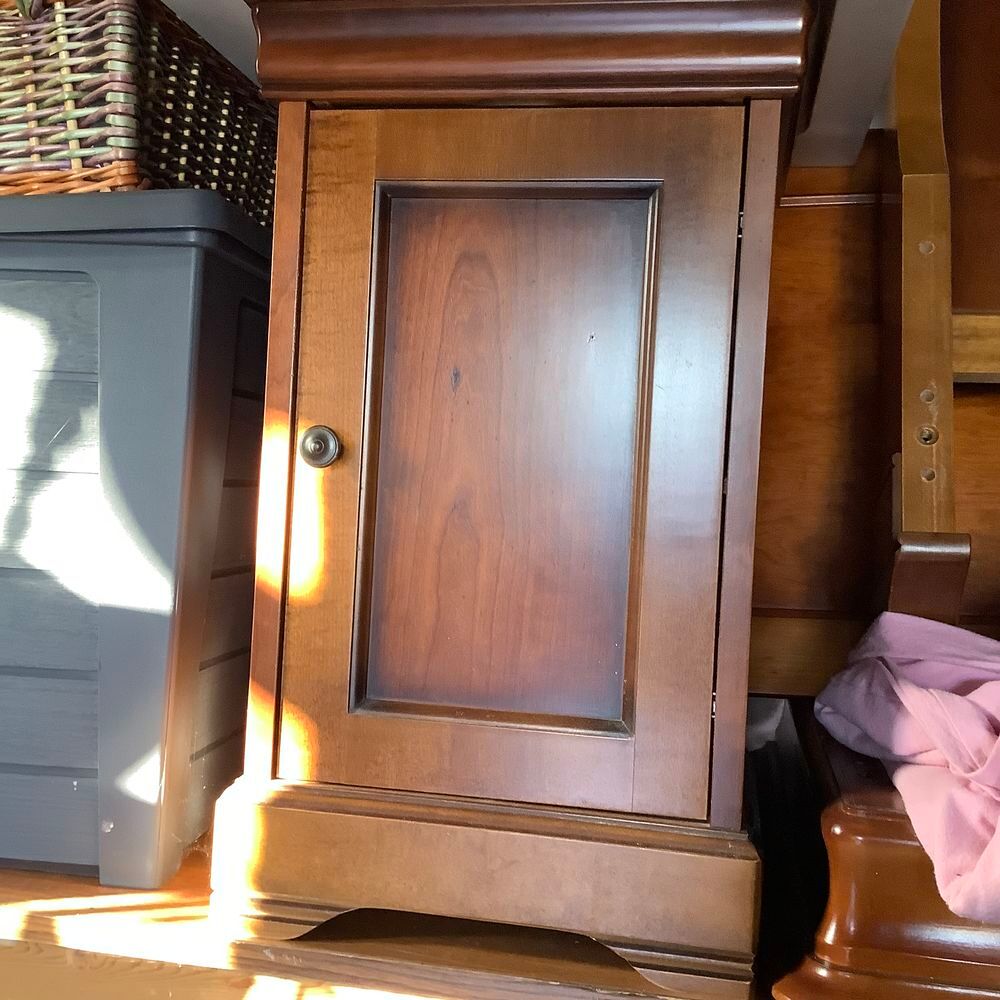 Chambre compl&egrave;te 4 meubles Meubles