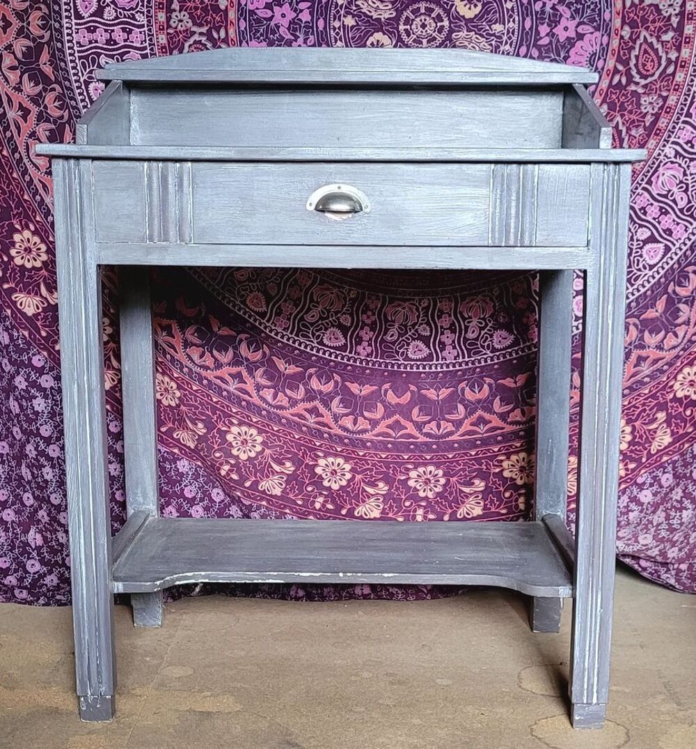 Petit secretaire, coiffeuse Meubles