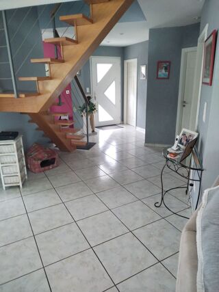  Maison � vendre 7 pi�ces 205 m�