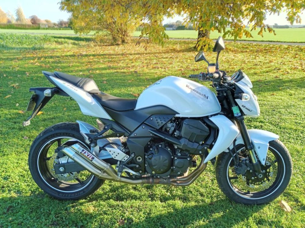 KAWASAKI 2012 occasion 18340 Senneçay