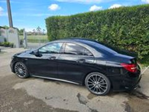 Classe CLA 200 d 7-G DCT 4Matic Fascination 2017 occasion 59670 Winnezeele