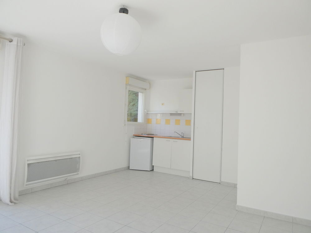 Location Appartement 2 pièces parking privé Facultés et Hôpitaux Montpellier