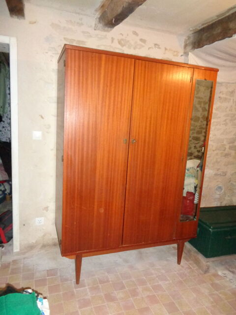 Armoire deux portes Saint-Sève (33)
