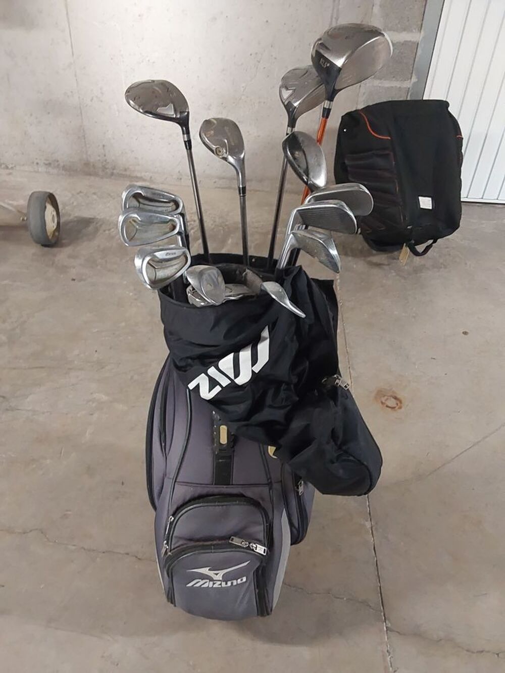 Sac de golf avec s&eacute;rie homme mizuno Sports