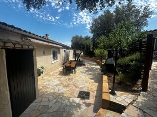  Villa à vendre 6 pièces 151 m²