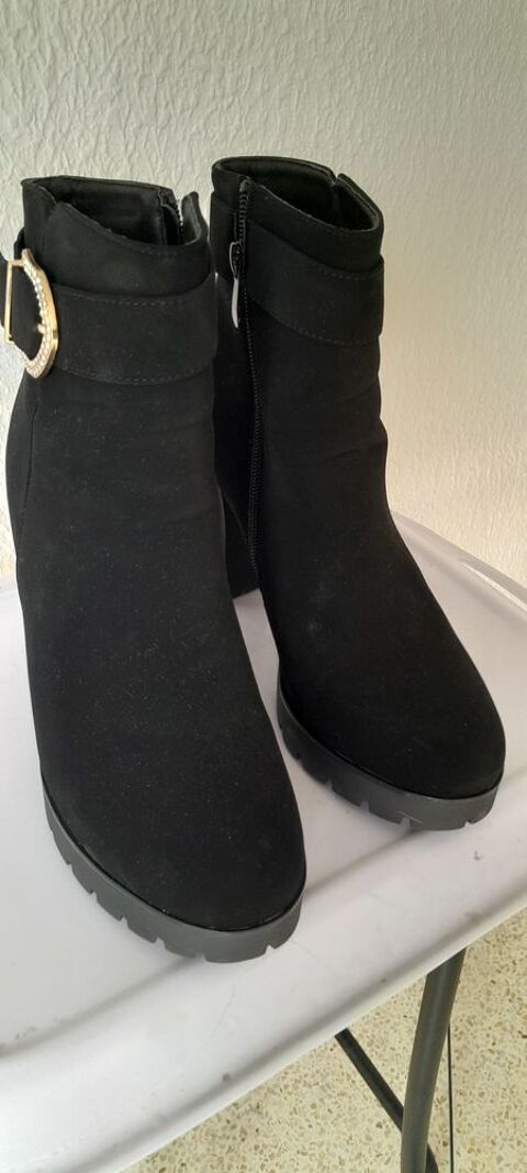 escarpin noire a talon 8cm  taille 41  - 10 Marignane (13)