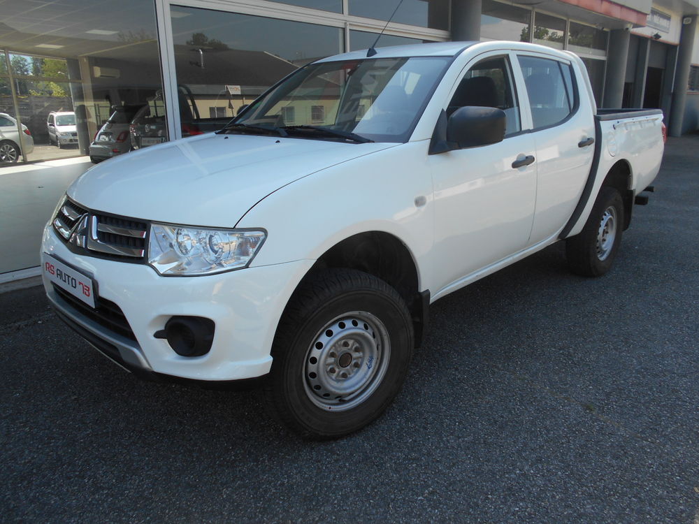 L200 2.5 TD 136 DBLE CAB INVITE 2014 occasion 73420 Drumettaz-Clarafond