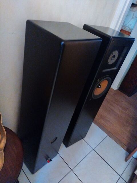 Paire de colonnes audiophile de grande taille laqu�e noires 299 Marckolsheim (67)