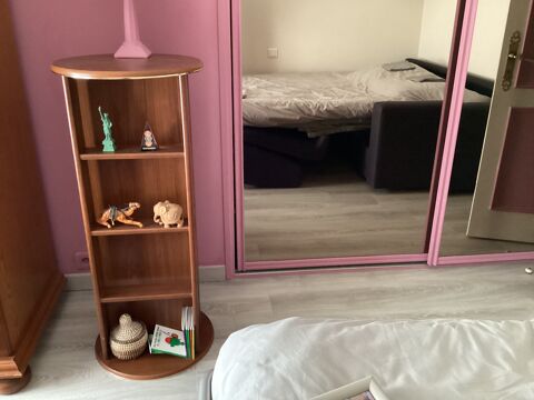 Étagère d'angle en bois avec rangements 30 Le Bignon (44)