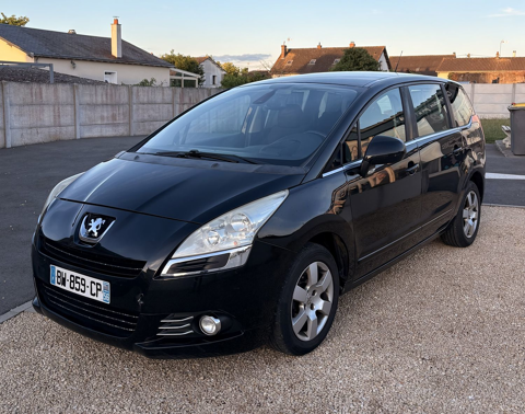 Peugeot 5008 1.6 HDi 110ch FAP BVM6 Edition Lancement