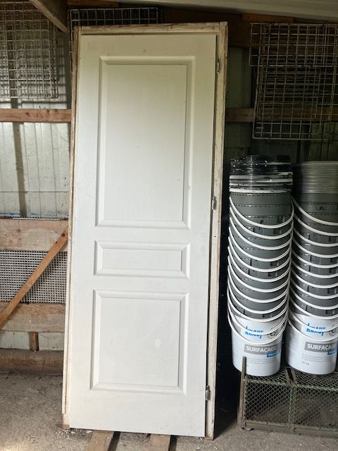 1 Bloc-porte intérieur 3 panneaux déjà peintre 20 Issoudun (36)