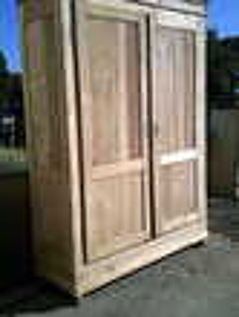 armoire sapin Meubles